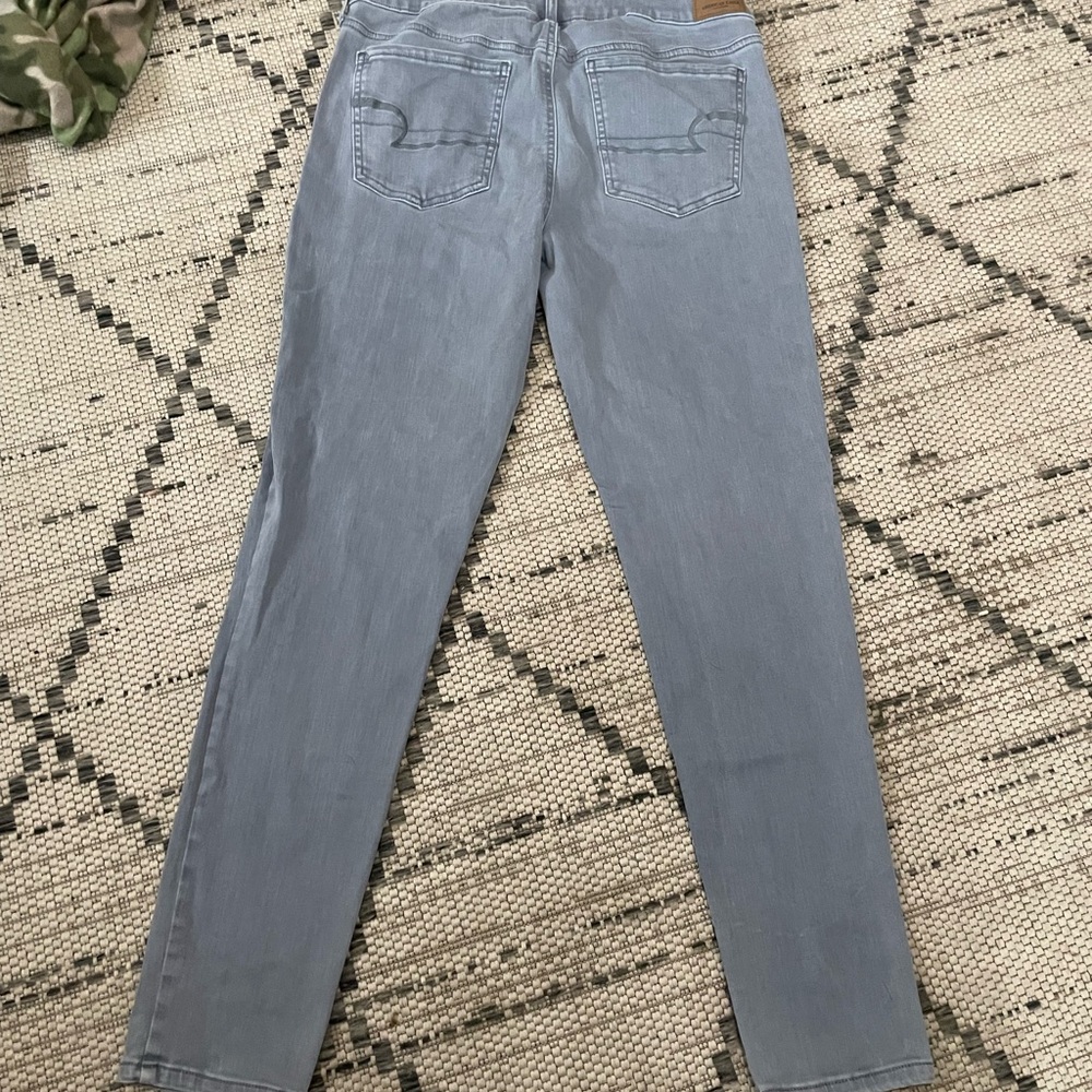 American Eagle Outfitters Women's Light Gray Jeggings - Picture 7 of 8